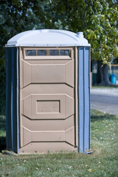 Portable bathroom rental in Akron, IN